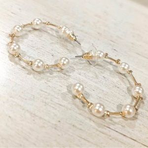 NWT Pearl hoop earrings